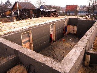 Строительство домов с цокольным этажом в Набережных Челнах под ключ