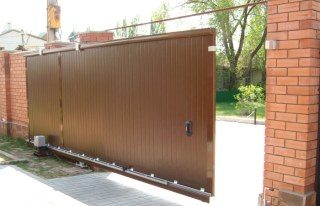 Откатные ворота для дачи